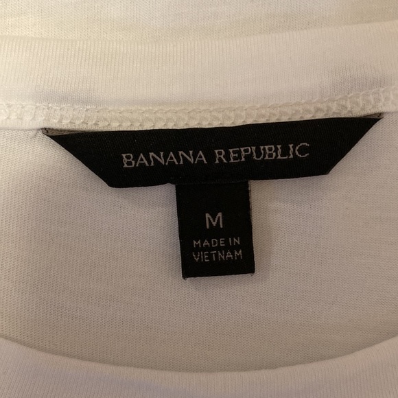 ๐ Host Pick!!! ๐ Banana Republic White Cotton T-Shirt W/3 Orange Hearts Sz M - Picture 5 of 5